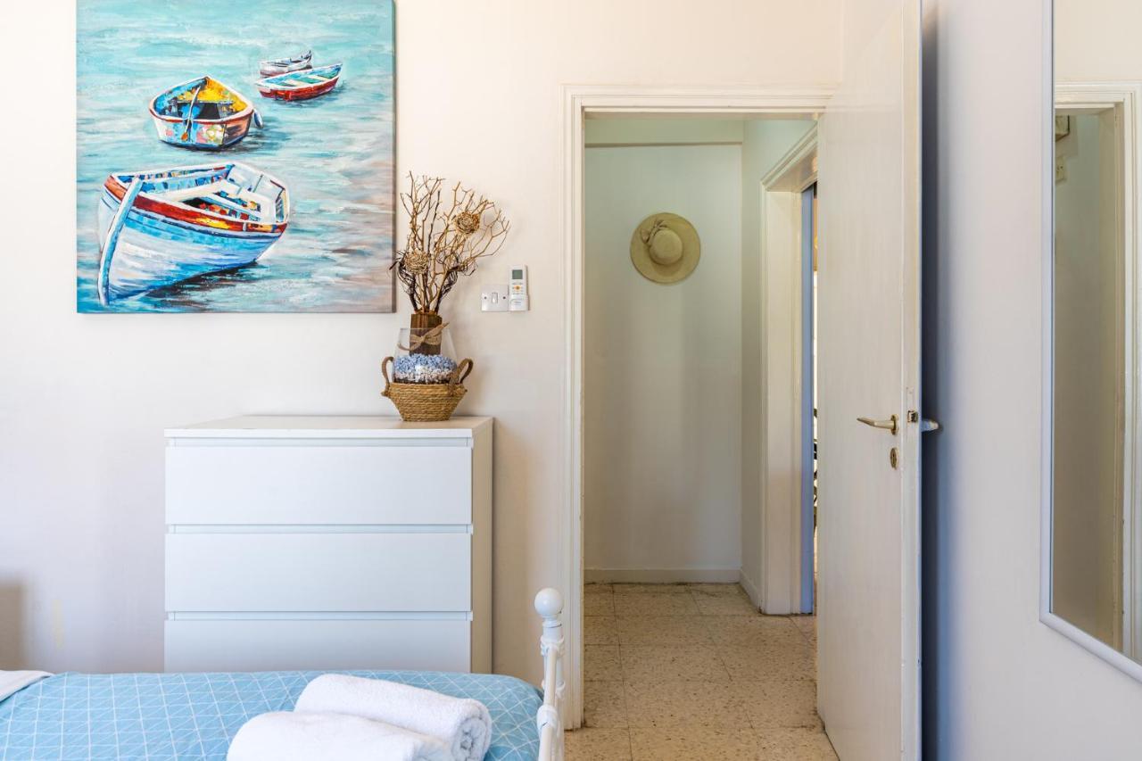Sea Breeze 1-Br Apt In Pyla Esterno foto